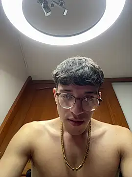 ArthurDavies  online show from 03/22/26, 06:50