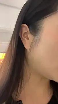 mo-mo-69 online show from 04/11/26, 11:36