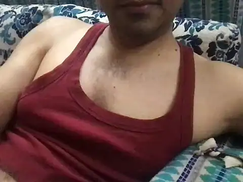 Snapshot of sundar85m chatting on 04/07/26, 07:03 sundar85m online show from 04/07/26, 07:03