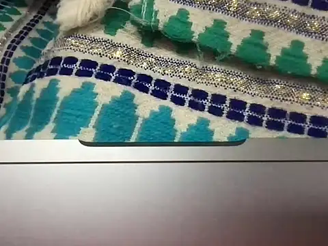 Snapshot of sundar85m chatting on 04/12/26, 05:51 sundar85m online show from 04/12/26, 05:51