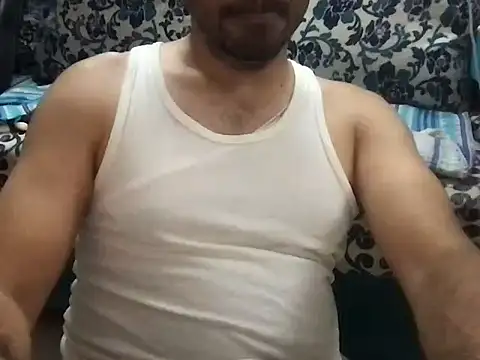 Snapshot of sundar85m chatting on 04/19/26, 06:54 sundar85m online show from 04/19/26, 06:54