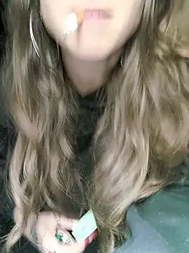 Snapshot of NickiiBianca chatting on 02/03/26, 12:31 NickiiBianca online show from 02/03/26, 12:31