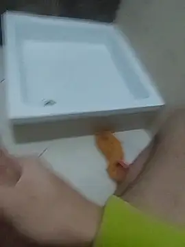 Snapshot of lhow chatting on 02/22/26, 08:29 lhow online show from 02/22/26, 08:29