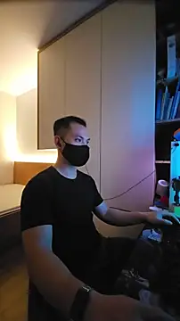 Snapshot of OnlyHand9x chatting on 02/07/26, 05:27 OnlyHand9x online show from 02/07/26, 05:27