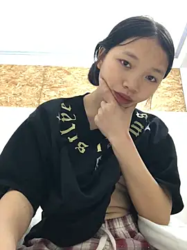 Snapshot of nanaa71 chatting on 04/01/26, 07:53 nanaa71 online show from 04/01/26, 07:53