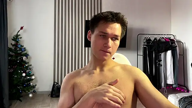 InfernoLustt online show from 02/15/26, 06:43