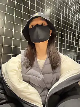 Snapshot of ZJbaby chatting on 03/08/26, 01:26 ZJbaby online show from 03/08/26, 01:26