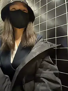 Snapshot of ZJbaby chatting on 03/13/26, 01:18 ZJbaby online show from 03/13/26, 01:18