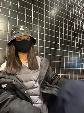 Snapshot of ZJbaby chatting on 03/19/26, 01:15 ZJbaby online show from 03/19/26, 01:15