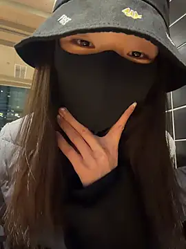 Snapshot of ZJbaby chatting on 03/27/26, 01:00 ZJbaby online show from 03/27/26, 01:00