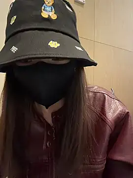 Snapshot of ZJbaby chatting on 04/05/26, 01:19 ZJbaby online show from 04/05/26, 01:19