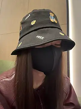 Snapshot of ZJbaby chatting on 04/08/26, 01:11 ZJbaby online show from 04/08/26, 01:11