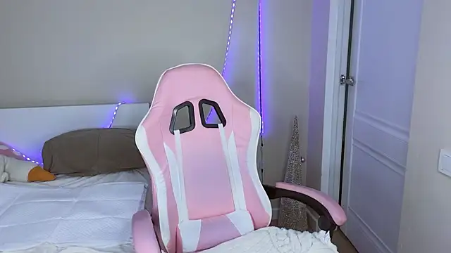 jasmilee online show from 02/23/26, 01:19