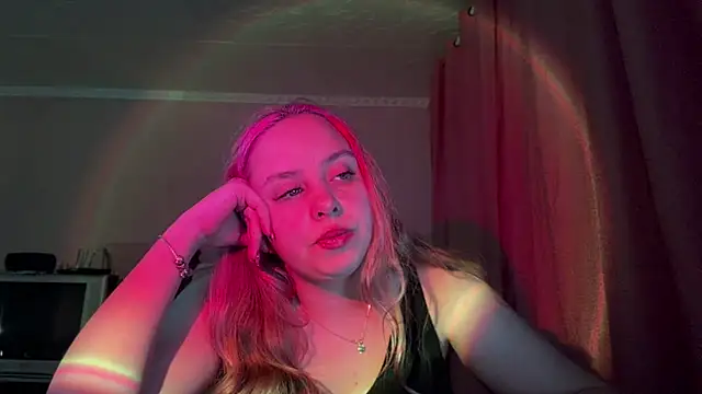 ZoraDearmon online show from 01/12/26, 09:31