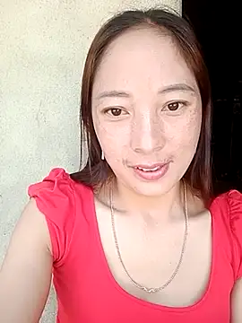 Snapshot of muamua99 chatting on 05/15/26, 11:01 muamua99 online show from 05/15/26, 11:01