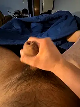 Snapshot of ivan010320 chatting on 04/22/26, 03:42 ivan010320 online show from 04/22/26, 03:42