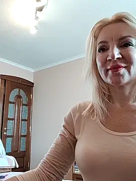 Snapshot of MiraStar984 chatting on 02/09/26, 11:36 MiraStar984 online show from 02/09/26, 11:36