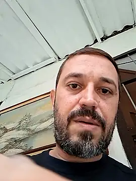 Snapshot of Johnnyhotlatmale chatting on 01/12/26, 07:52 Johnnyhotlatmale online show from 01/12/26, 07:52