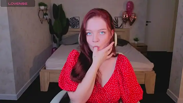 Snapshot of Gloria_Gordon chatting on 03/04/26, 09:37 Gloria Gordon online show from 03/04/26, 09:37