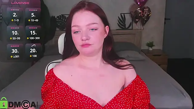 Snapshot of Gloria_Gordon chatting on 03/12/26, 05:08 Gloria Gordon online show from 03/12/26, 05:08