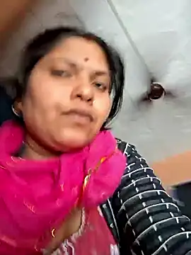 Snapshot of Punam_shekh chatting on 05/31/26, 05:04 Punam shekh online show from 05/31/26, 05:04