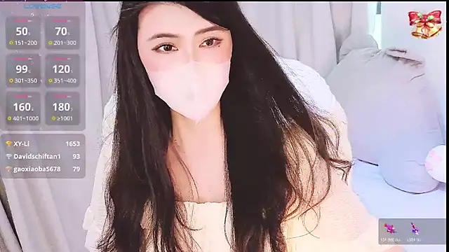 Snapshot of 1-Emma-1 chatting on 05/26/26, 03:13 1-Emma-1 online show from 05/26/26, 03:13