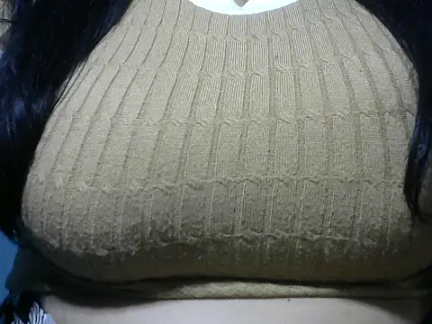 Snapshot of schoco_milff chatting on 03/11/26, 12:44 schoco milff online show from 03/11/26, 12:44