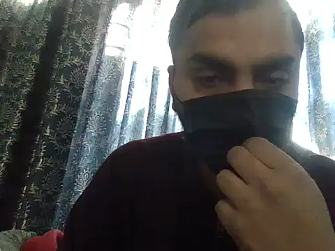 Snapshot of Rishika_98 chatting on 01/14/26, 10:43 Rishika 98 online show from 01/14/26, 10:43