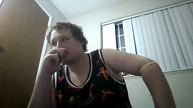 Snapshot of BradyFurness chatting on 02/05/26, 02:16 BradyFurness online show from 02/05/26, 02:16