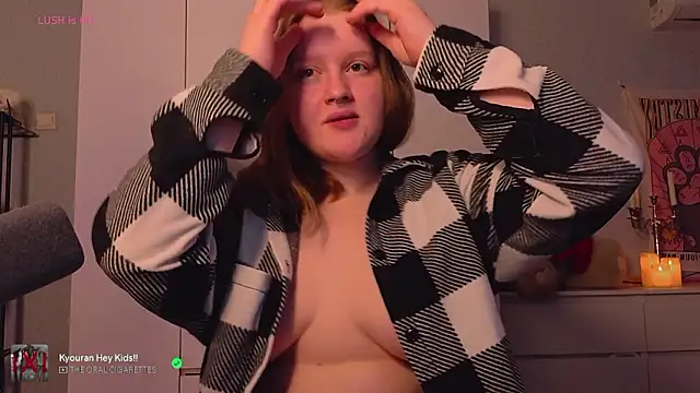 Snapshot of Ol1via chatting on 03/08/26, 02:04 Ol1via online show from 03/08/26, 02:04