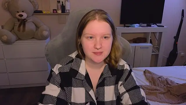 Snapshot of Ol1via chatting on 03/25/26, 12:49 Ol1via online show from 03/25/26, 12:49