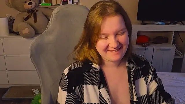 Snapshot of Ol1via chatting on 04/09/26, 02:55 Ol1via online show from 04/09/26, 02:55