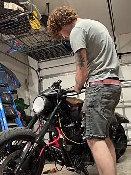 Snapshot of Derrick7799 chatting on 02/01/26, 01:15 Derrick7799 online show from 02/01/26, 01:15