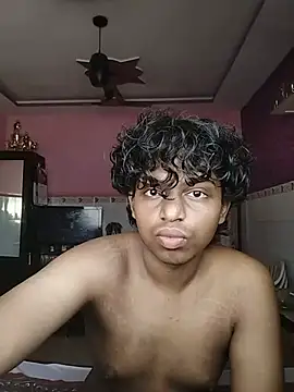 Snapshot of gay_bussy chatting on 06/07/26, 04:16 gay bussy online show from 06/07/26, 04:16