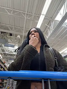 Snapshot of AnahiSkye chatting on 02/16/26, 05:31 AnahiSkye online show from 02/16/26, 05:31