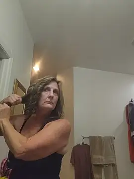 HotAzMilf online show from 02/03/26, 07:30