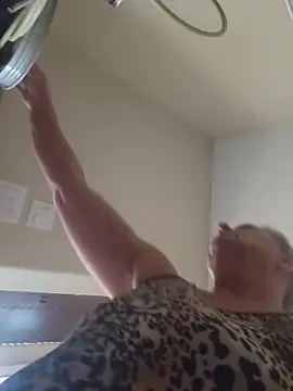 Snapshot of HotAzMilf chatting on 04/06/26, 07:15 HotAzMilf online show from 04/06/26, 07:15