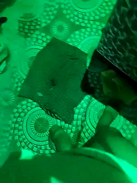 Snapshot of sevanty77 chatting on 02/05/26, 12:04 sevanty77 online show from 02/05/26, 12:04