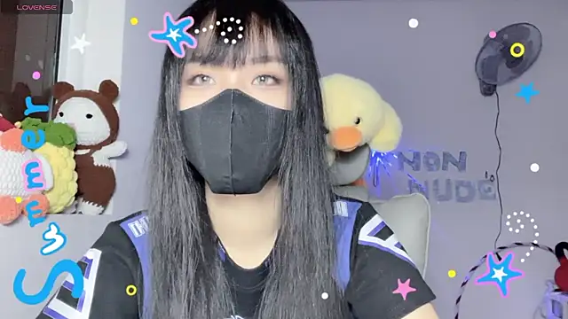 Snapshot of Tieu-May chatting on 07/09/26, 09:13 Tieu-May online show from 07/09/26, 09:13