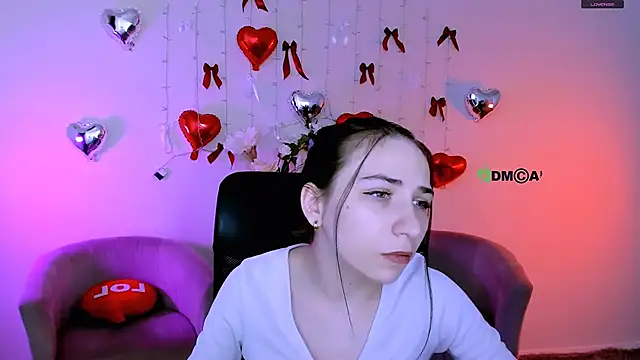 Snapshot of sweetie_chloe_ chatting on 02/17/26, 09:50 sweetie chloe online show from 02/17/26, 09:50