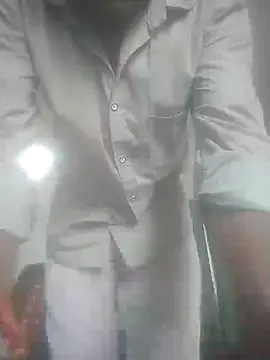 Snapshot of sexyboy_917 chatting on 05/26/26, 03:46 sexyboy 917 online show from 05/26/26, 03:46
