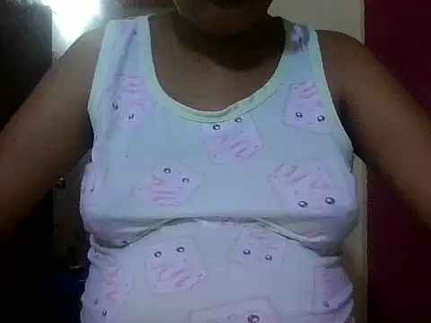 Snapshot of Kandysweety_2 chatting on 04/19/26, 09:17 Kandysweety 2 online show from 04/19/26, 09:17