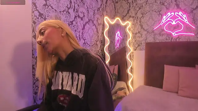 IRINA TAY1 online show from 03/02/26, 04:03