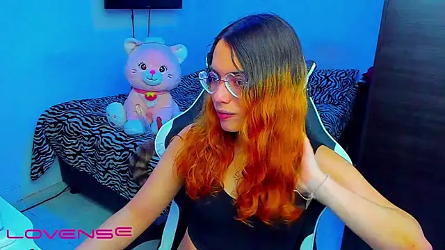 Snapshot of lillykittyyy chatting on 04/20/26, 03:09 lillykittyyy online show from 04/20/26, 03:09