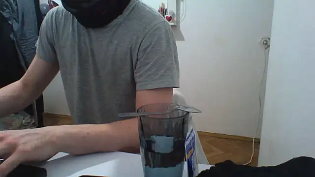 KaelNox online show from 03/11/26, 06:25