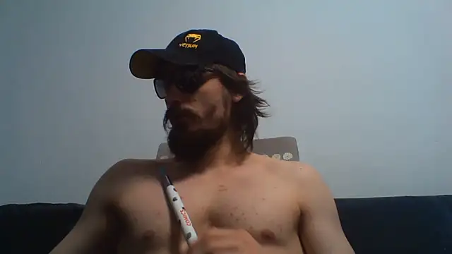 Snapshot of KaelNox chatting on 06/20/26, 09:28 KaelNox online show from 06/20/26, 09:28