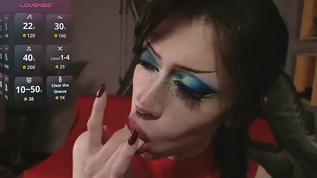 Snapshot of devvilss_toy chatting on 07/10/26, 06:32 devvilss toy online show from 07/10/26, 06:32