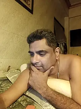 hardnhornybull online show from 02/02/26, 07:45