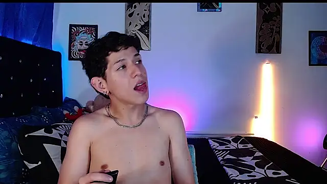 Snapshot of yorsamm_smit chatting on 03/14/26, 12:39 yorsamm smit online show from 03/14/26, 12:39