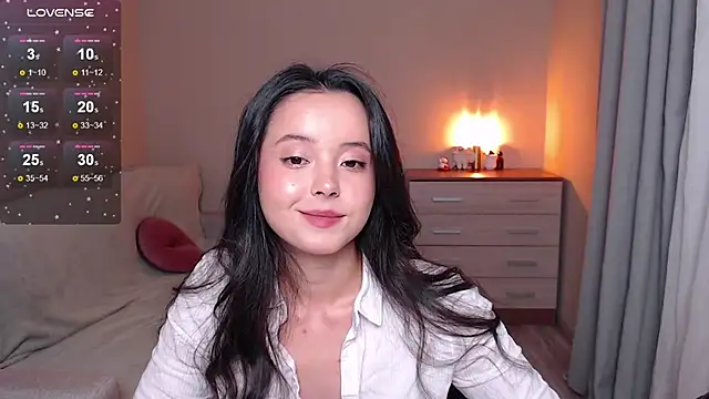 lia hetty online show from 09/13/25, 05:24